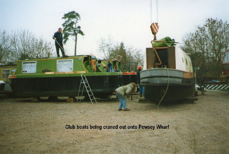 Club boats craned onto Pewsey Wharf